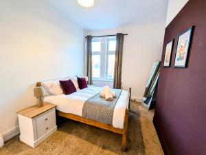 Cozy 3 BR house perfect for small and large group