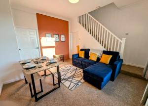 Cozy 3 BR house perfect for small and large group