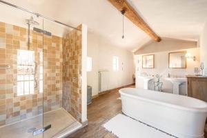 Villas Bastide la Belle Etoile : photos des chambres