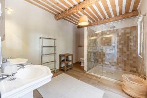 Villas Bastide la Belle Etoile : photos des chambres