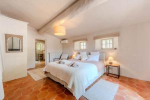 Villas Bastide la Belle Etoile : photos des chambres