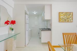 ON04 Lindo Apartamento com Vista para o Mar - Ondina