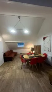 La Pause - 朱伊·奥克斯·阿奇斯