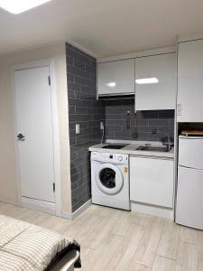 Căn hộ tiêu chuẩn 1 phòng ngủ (One-Bedroom Standard Apartment)