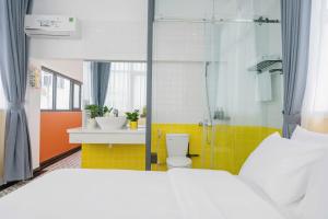 Cosy Hotel