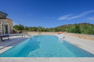 Melidoni Stone Villas