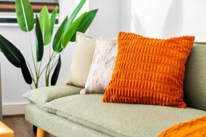 Modern 1-Bed Apartment Sleeps 4 Birmingham