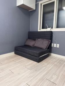 Căn hộ tiêu chuẩn 1 phòng ngủ (One-Bedroom Standard Apartment)