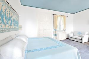 Standard Family Room (2 Adults + 1 Child) room in Arbatax Park Resort - Ville del Parco