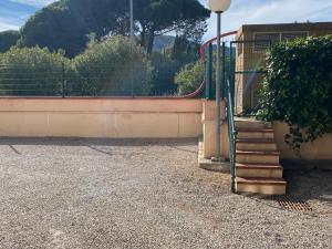 joli appartement avec jardin