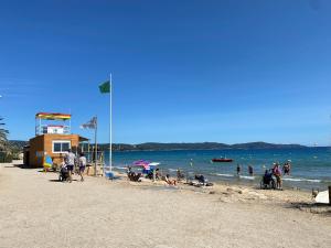 joli appartement avec jardin