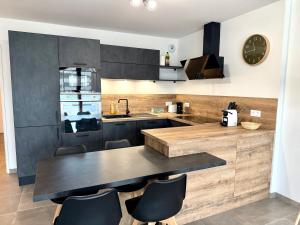 Appartements Lumineux, Parking, Terrasse : photos des chambres