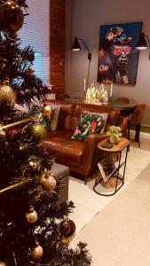 The Fifth Quarters, Grade II Listed Apartment, The Lace Market, NG1, City Centre, Nottingham, Sleeps 4