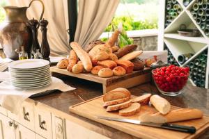 HOTEL NOIR - Free Brunch & Breakfast Until 13-00 - Vicinissimi a Mirabilandia