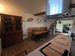Maison de campagne en pierre à 15 min de Pau