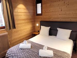 Appartement rénové au pied des pistes avec parking et wifi, 3 chambres - FR-1-598-132