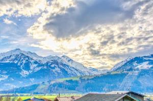 Select Top 10 - by Alpen Apartments