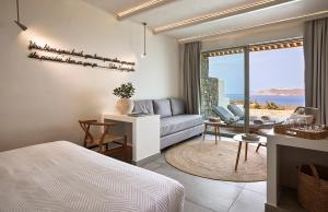 Deluxe Triple Suite with Private Pool & Sea View room in Hotel Milos Resort
