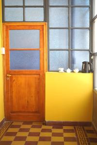 Habitación en Ciudad con baño privado en suite y cochera