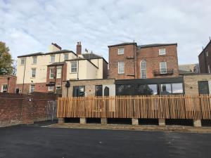 Ranmoor Serviced Apartments at Wilkinson Lane - The Sandford Suite