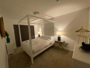 Ranmoor Serviced Apartments at Wilkinson Lane - The Sandford Suite