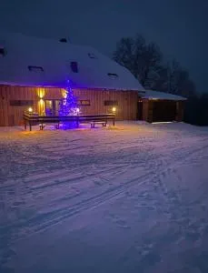 库茨玛普克斯库旅馆 - Aakre