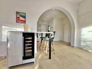 Villa Florida, Apt 8 prs, Piscine, Clim, Parking