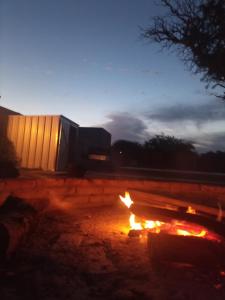 CASA quinta ""LUZ AZUL"" con pileta, galeria, calefaccion , doble aire frío calor, WIFI