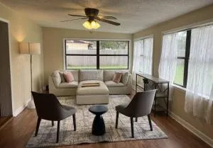 Maison Pierre - Orange Park