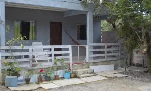 Casa c Wi-Fi a 10min do centro historico de Paraty - 特林达德