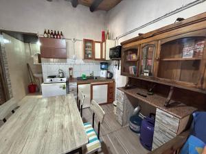 Andes Sol y río cabañas vacacionales en la montaña mendoza