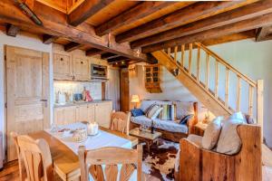 Appartements Slow Chalet Etale Ski in-out Duplex Mountain View Balcony & Free parking : photos des chambres