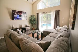 Newly Renovated Home With Calming Atmosphere