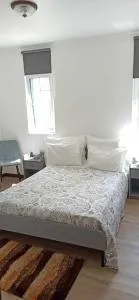 Alojamento Laureana - Praia do Almoxarife