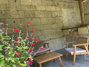 Maisons de vacances Chez Juliette - Maison et jardin - bord de Loire a Saumur : photos des chambres