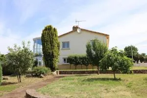 Le Gîte de Mellonia - 7 chambres - 普佐日