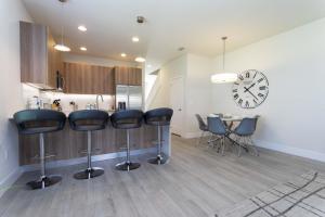 TR17519HFD High-End Private Pool Home - 8 Guests