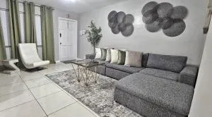 Big TV 2 Bedroom Apartment Cooper City - Southwest Ranches