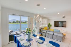 2 Mi to Fantasy Springs Casino Lakefront Retreat!