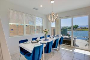 2 Mi to Fantasy Springs Casino Lakefront Retreat!