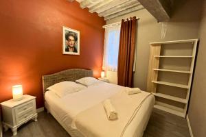 Appartements Henri en scene - Charme & Confort en Hypercentre Chartres - Au pied de la Cathedrale : Appartement 1 Chambre