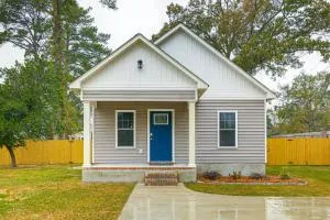 3 Mi to Dtwn Home with Patio and Grill in New Bern - Pollocks