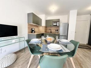 Résidence Le Living Stone B - PARKING-PROCHE PISTES-COEUR DE STATION-Tout inclus MAE-7981