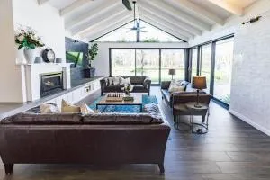 Whitevale Luxury Estate - Lovedale