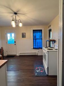 Holyoke House Oasis - Calm Trips