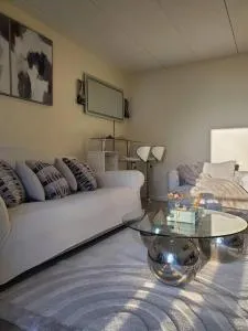 Platinum Apartment - Bedford