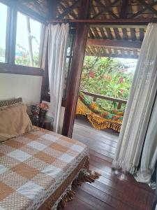 BIG LOFT MOBILIADO TEMPORADA, familiar, 120m Praia Taperapuan