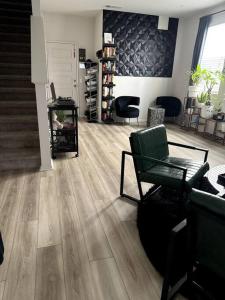 Cozy Home 20 Mins from DTLA