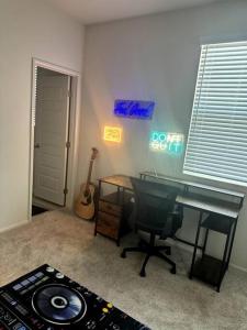 Cozy Home 20 Mins from DTLA