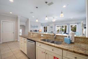 Beach View Rooftop Deck, Community Pool Hot Tub